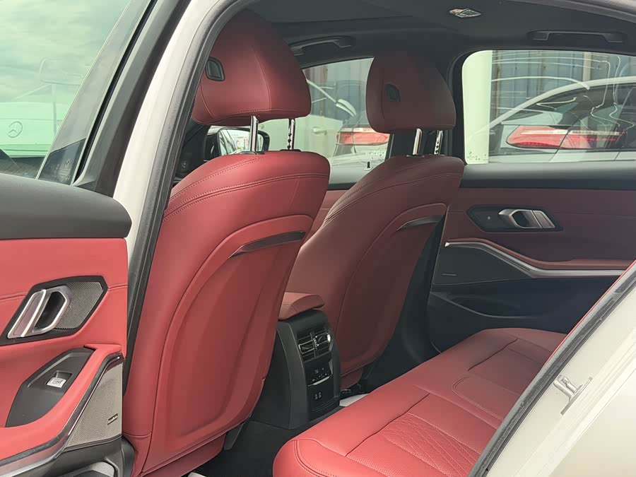 BMW 3 Series 2024
