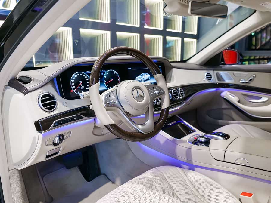Mercedes-Benz Maybach S-Class 2018 — фото 12