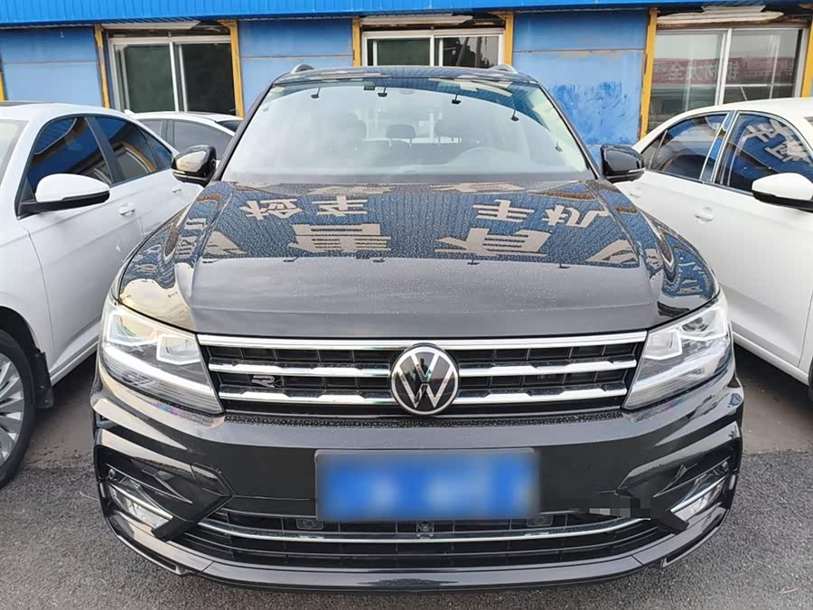 Volkswagen Tiguan L 2021 — фото 23