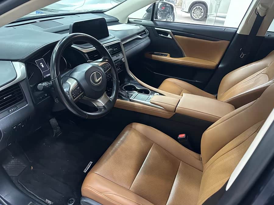 Lexus RX 2020
