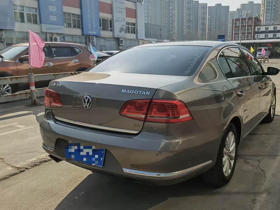 Volkswagen Magotan 2015