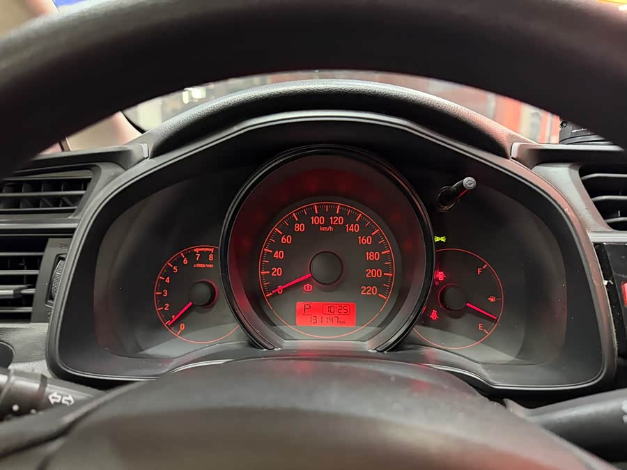 Honda Fit 2014 — фото 10