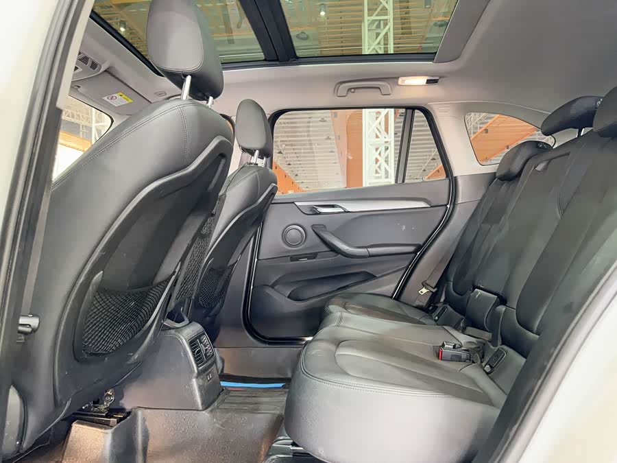 BMW X1 2019 — фото 11
