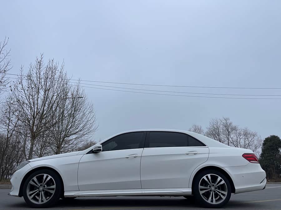 Mercedes-Benz E-Class 2015