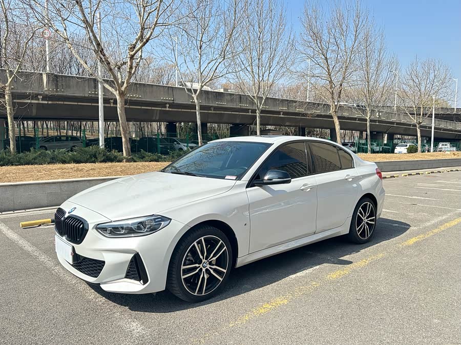 BMW 1 Series 2022