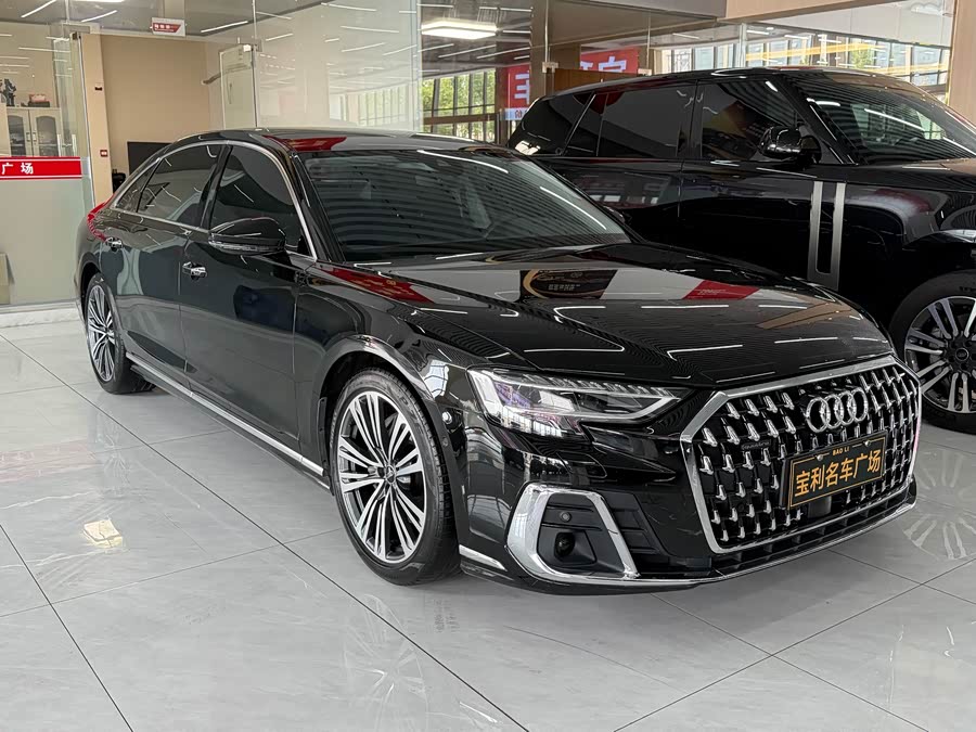 Audi A8 2023