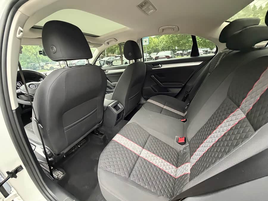 Volkswagen Lamando 2021