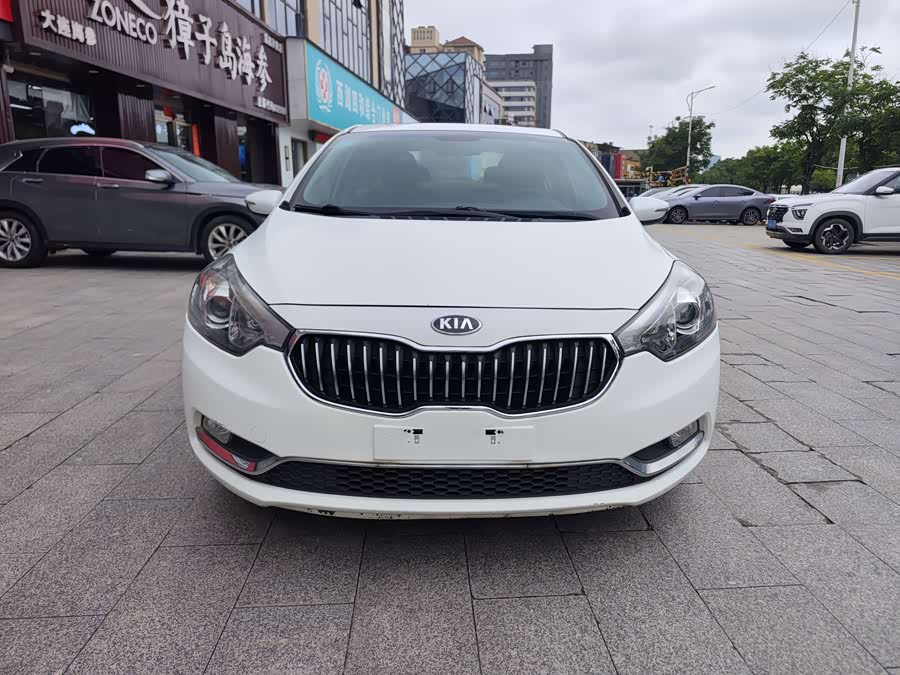 Kia K3 2013