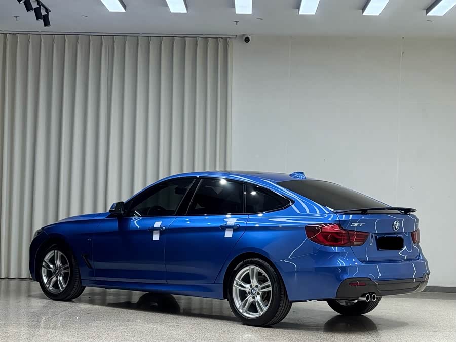 BMW 3 Series GT 2019