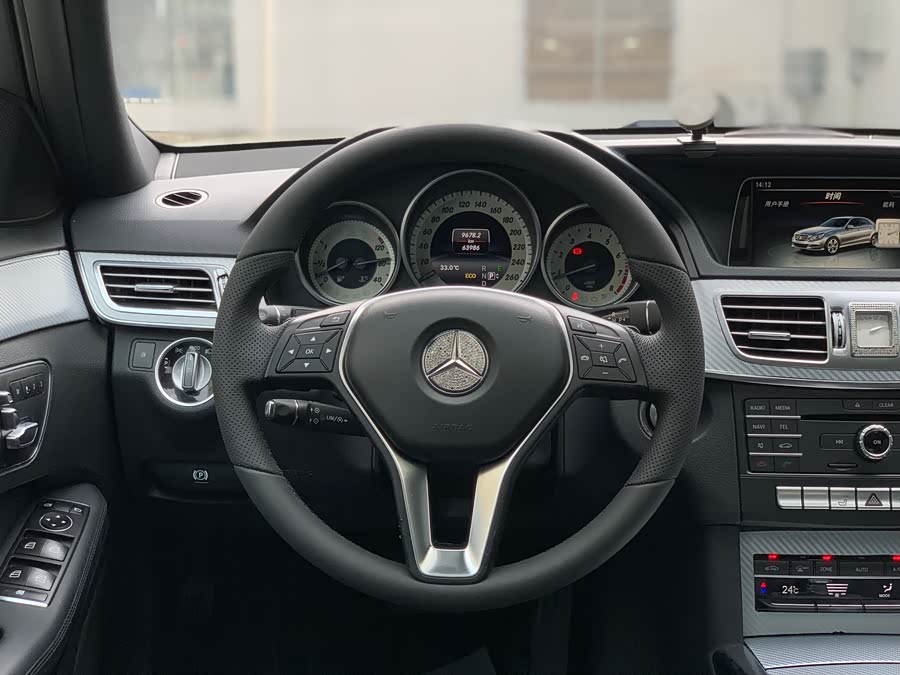 Mercedes-Benz E-Class 2015 — фото 9