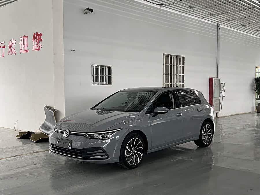Volkswagen Golf 2021