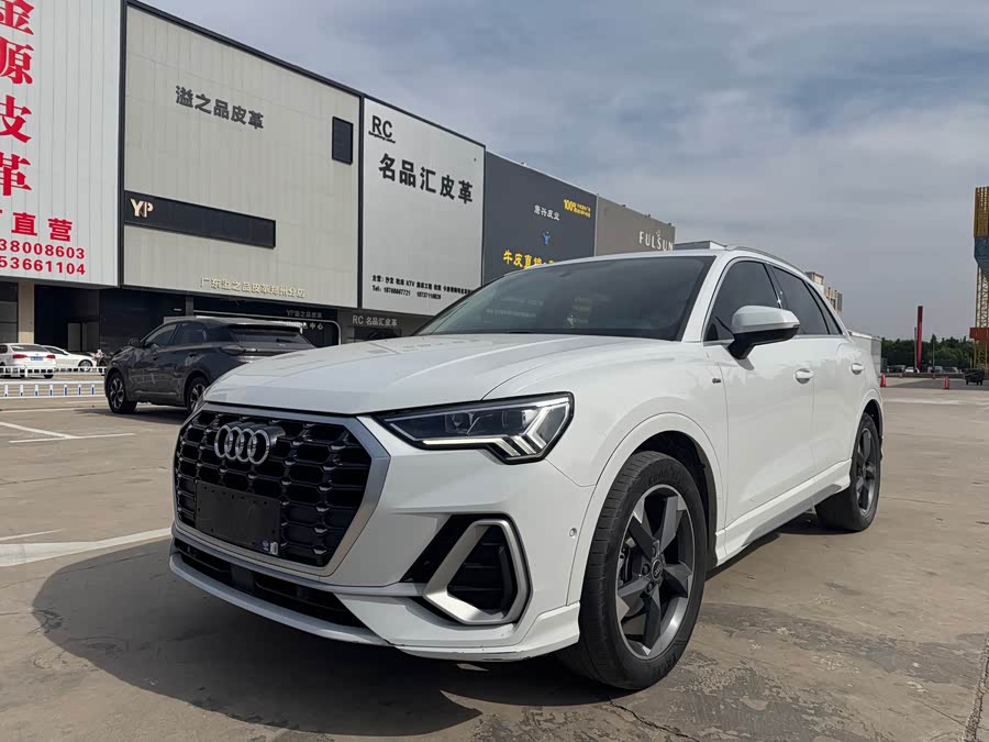 Audi Q3 2022