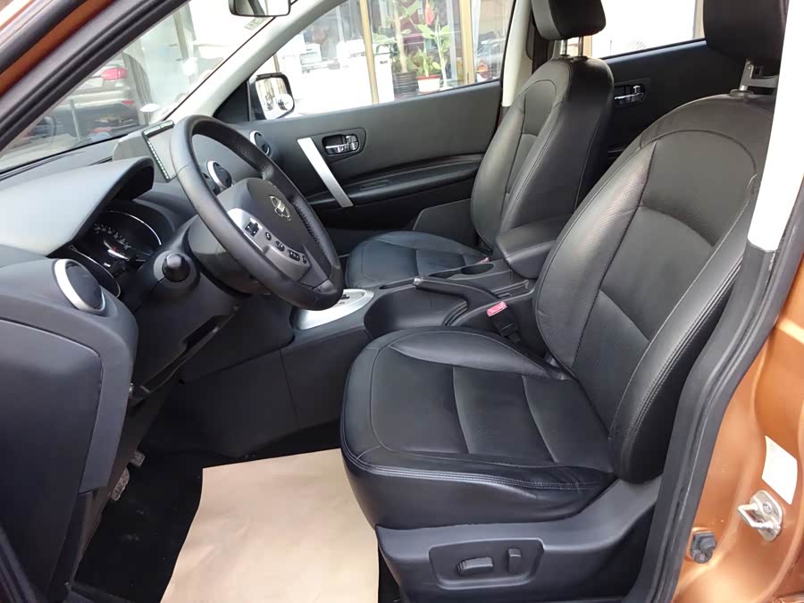Nissan Qashqai 2012
