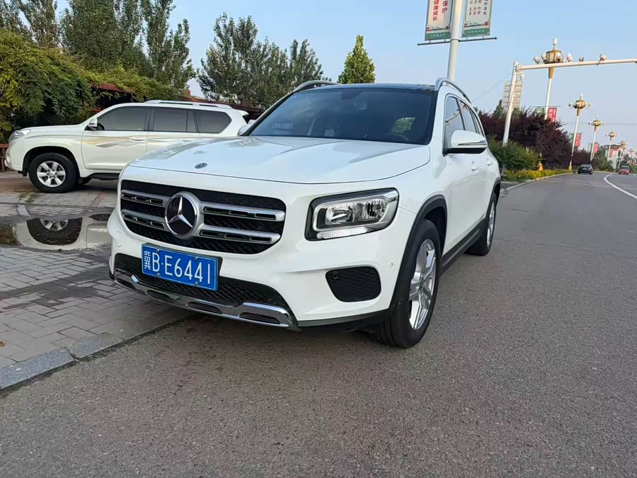 Mercedes-Benz GLB 2020