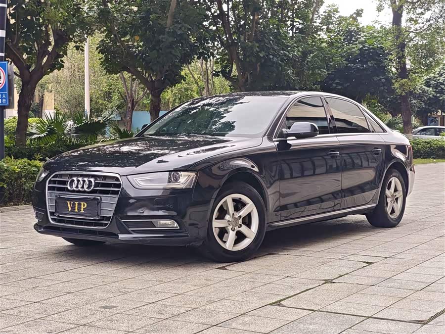 Audi A4L 2013