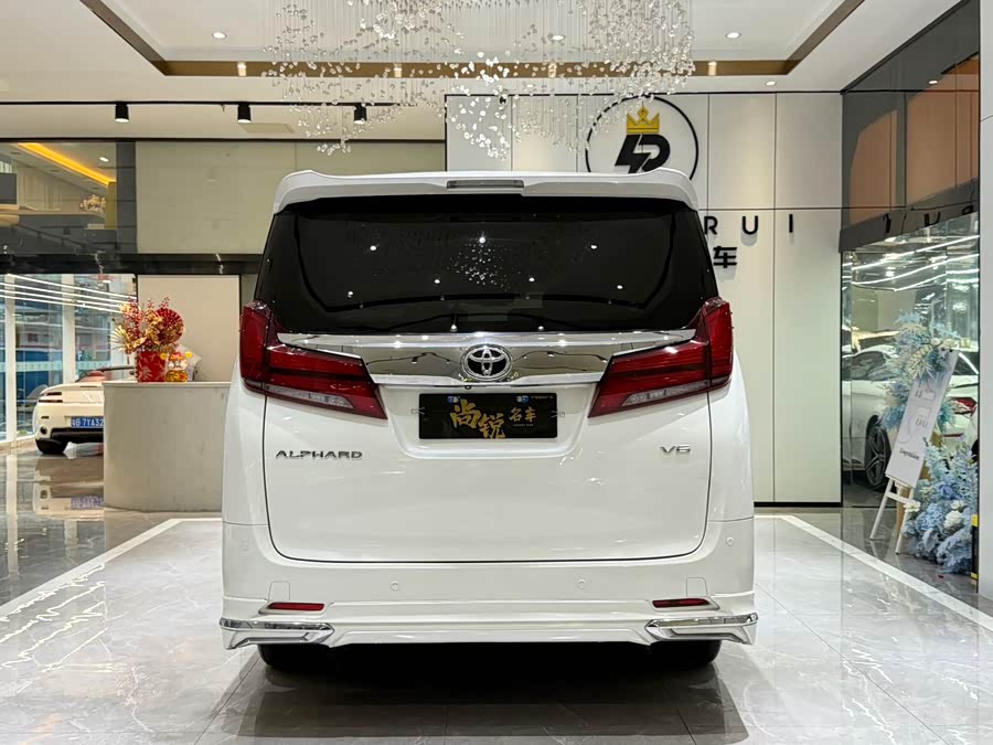 Toyota Alphard 2015 — фото 14