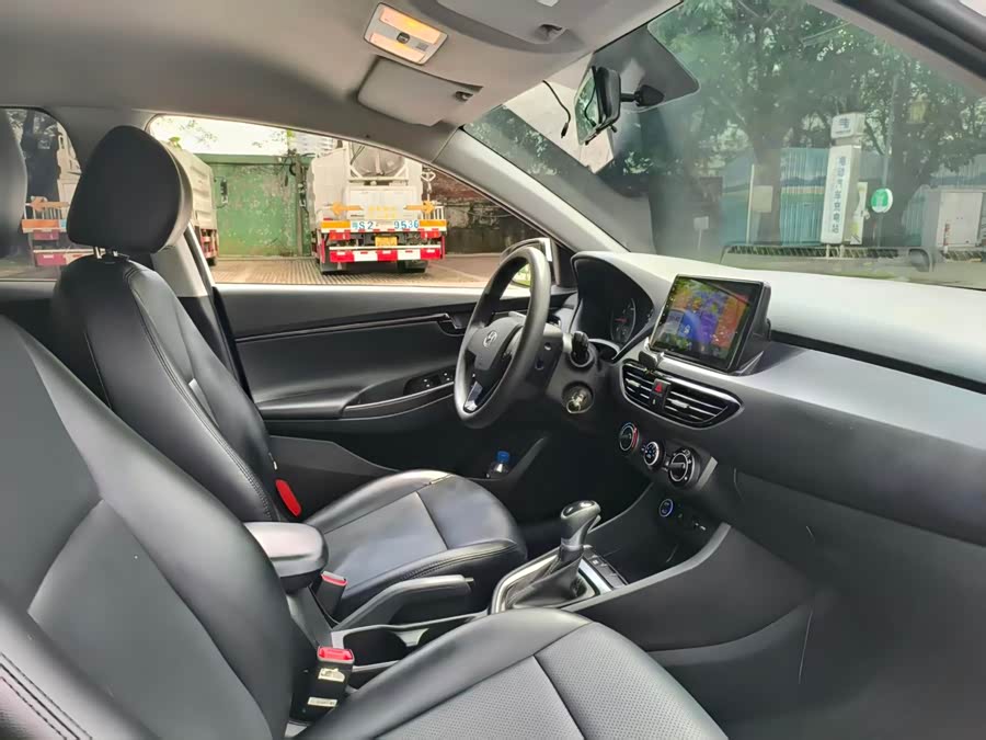 Hyundai Joyful 2020 — фото 10