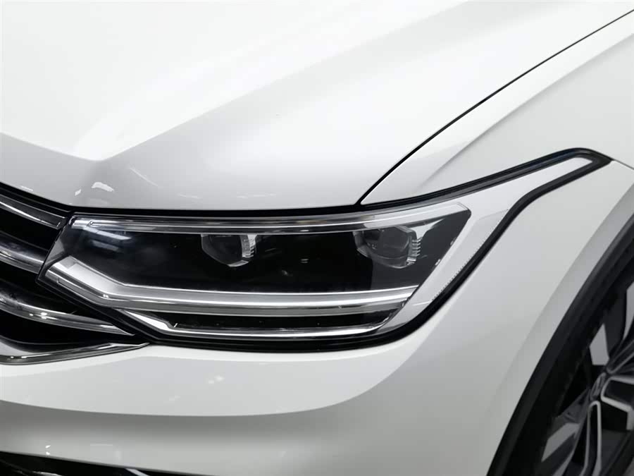 Volkswagen Tiguan L 2022