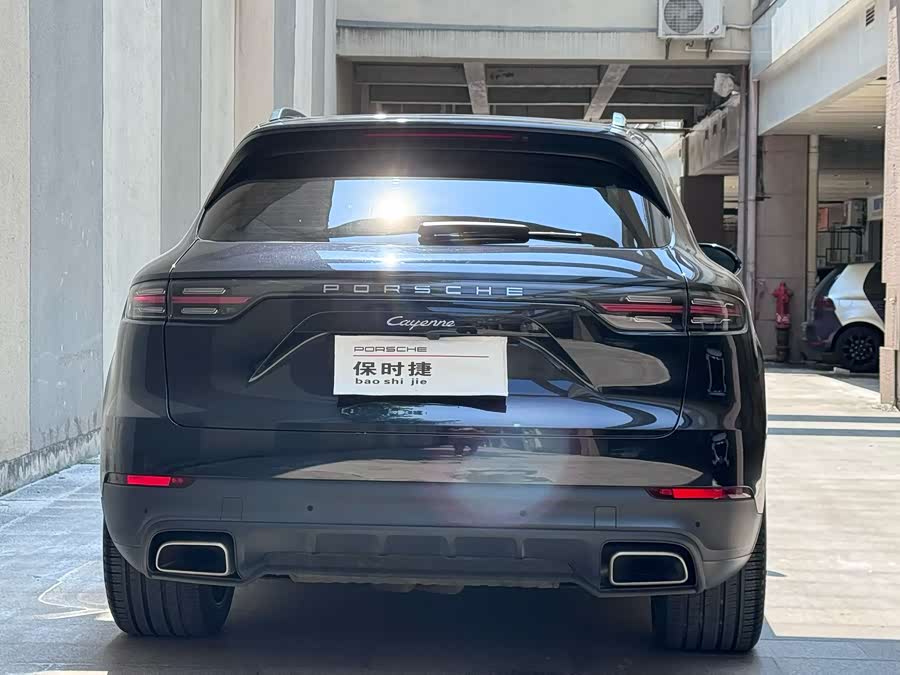 Porsche Cayenne 2019 — фото 8