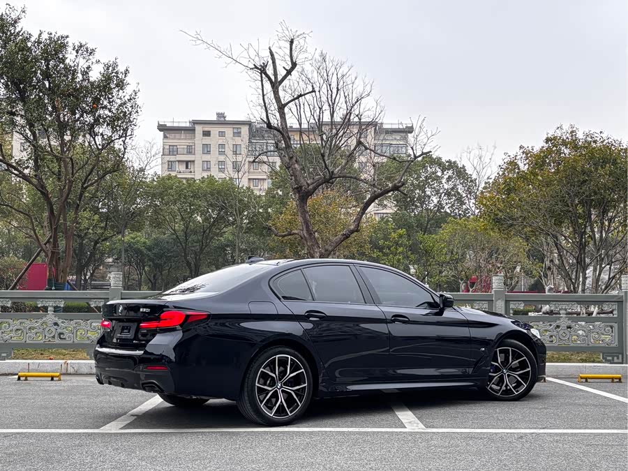 BMW 5 Series 2022