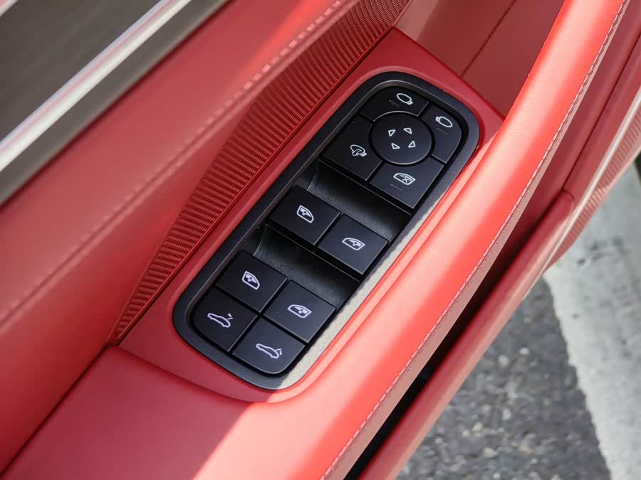 Porsche Panamera 2023 — фото 14