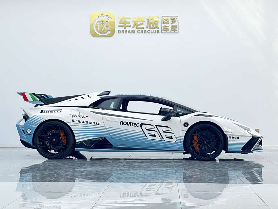 Lamborghini Huracan 2021