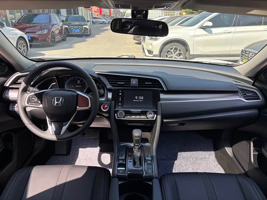 Honda Civic 2019 — фото 10