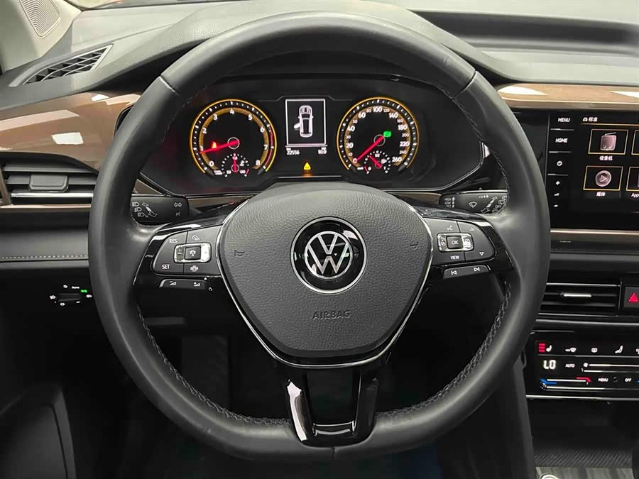 Volkswagen Tuyue 2021