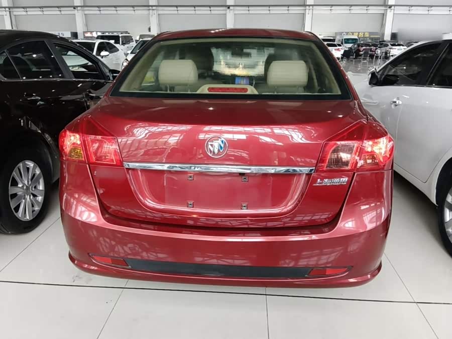 Buick Excelle 2013