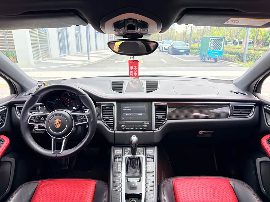 Porsche Macan 2017