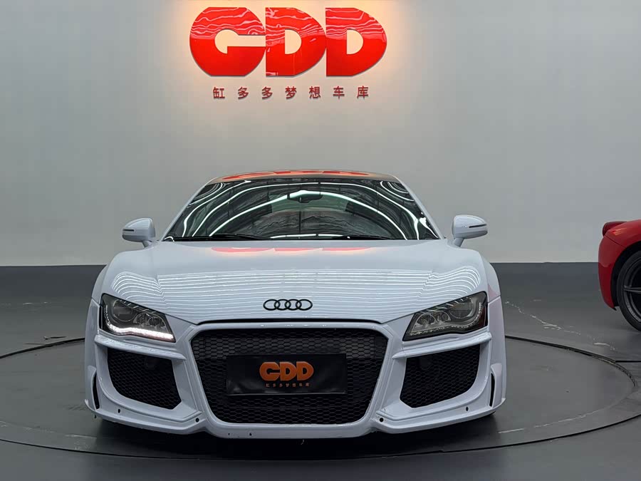 Audi R8 2010