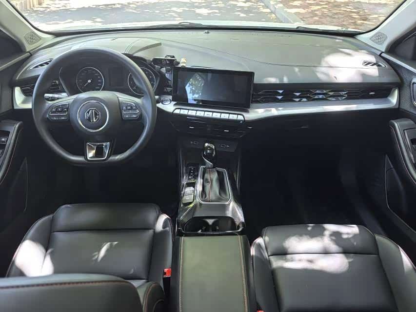 MG MG5 2023