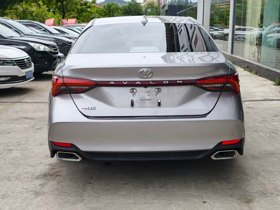 Toyota Avalon 2019 — фото 14