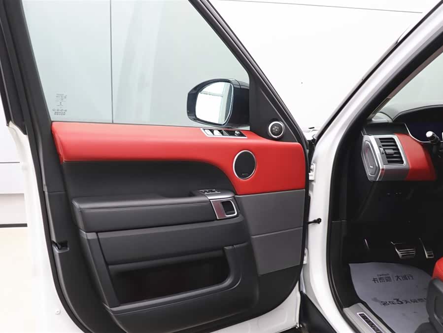 Land Rover Range Rover Sport 2020 — фото 10