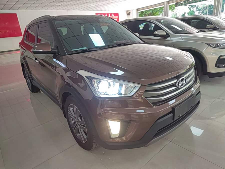 Hyundai ix25 2015