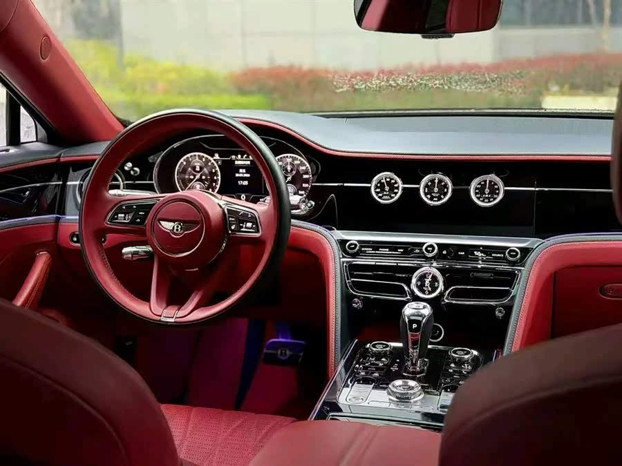 Bentley Flying Spur Plug-In Hybrid 2022