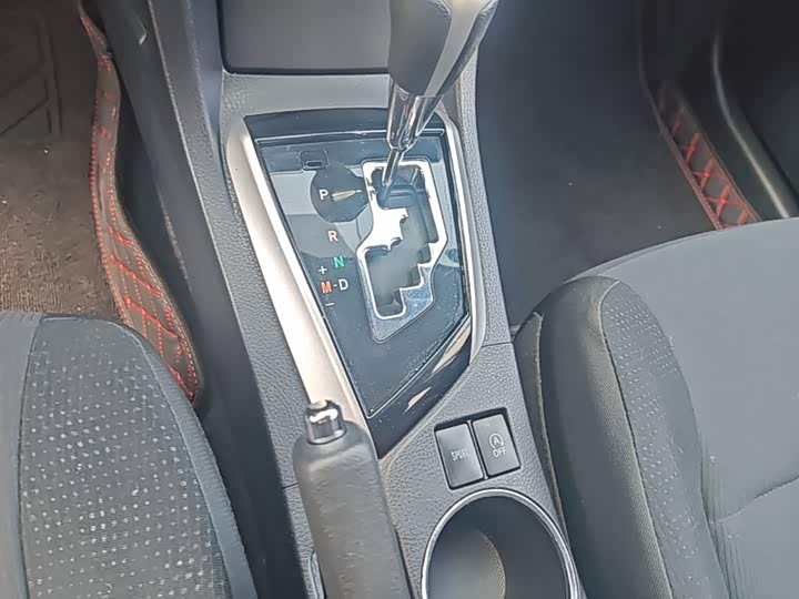 Toyota Corolla 2017 — фото 14
