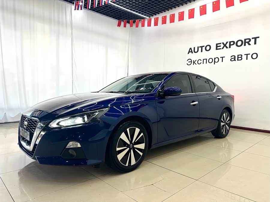 Nissan Teana 2022