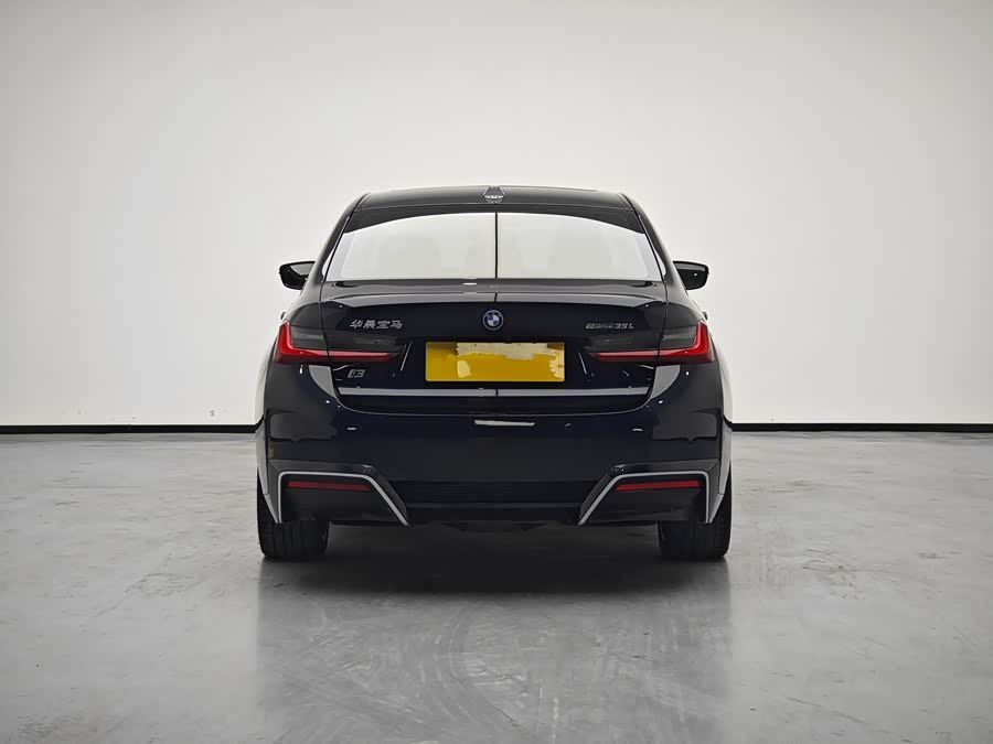 BMW i3 2022