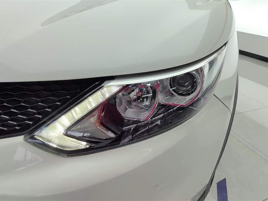 Nissan Qashqai 2016