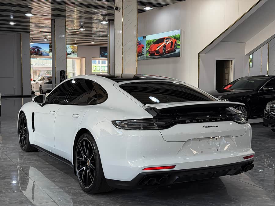 Porsche Panamera 2023 — фото 17