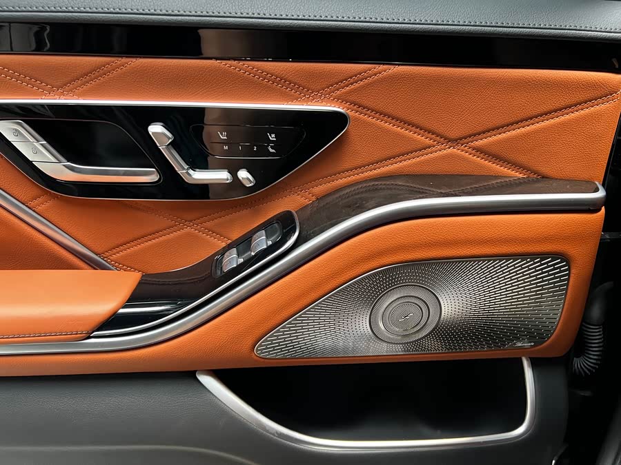 Mercedes-Benz Maybach S-Class 2024 — фото 13