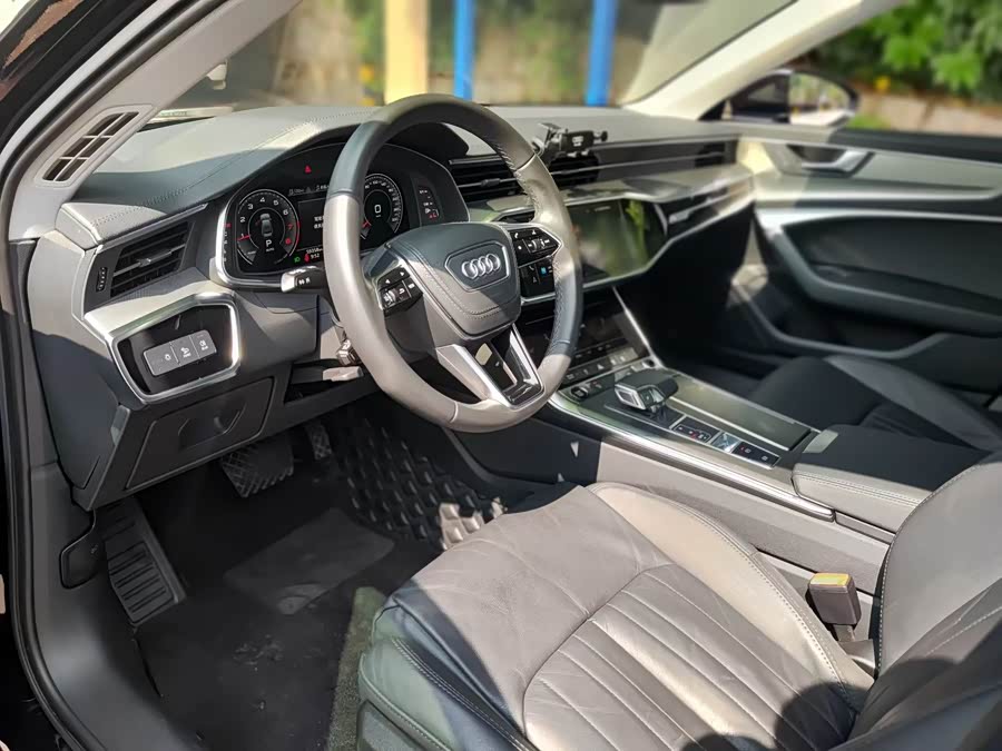 Audi A6L 2021