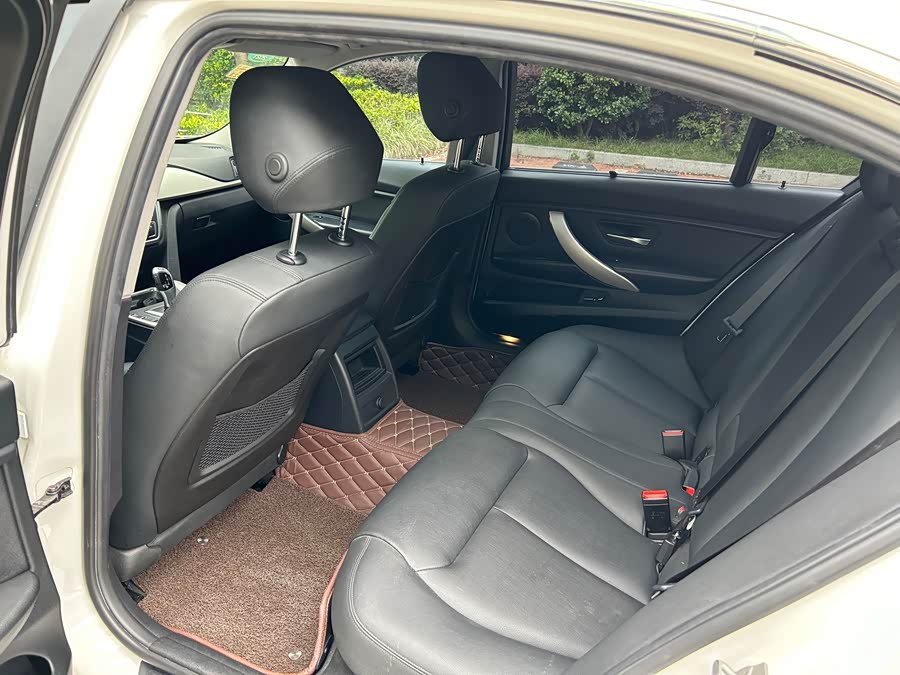 BMW 3 Series 2015