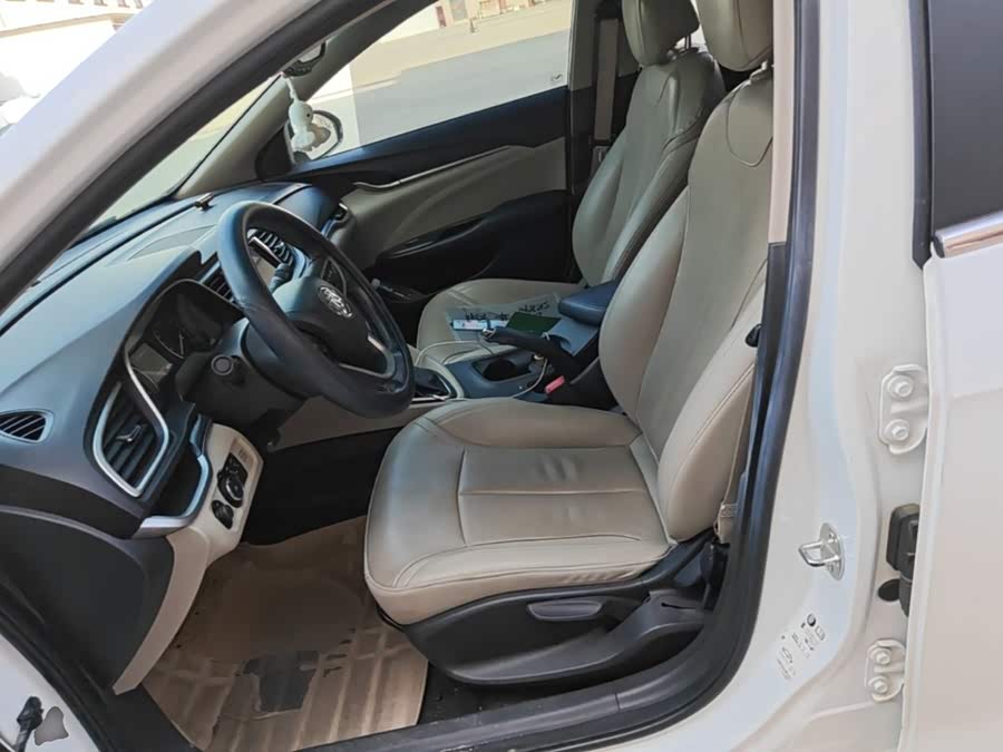 Buick Excelle GT 2019 — фото 15