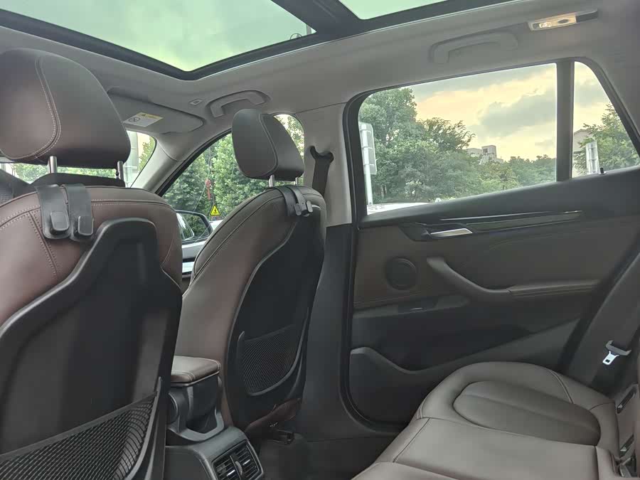 BMW X1 2020 — фото 10