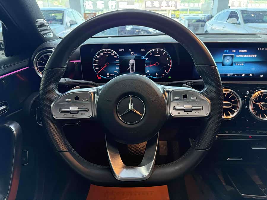 Mercedes-Benz A-Class 2019 — фото 8