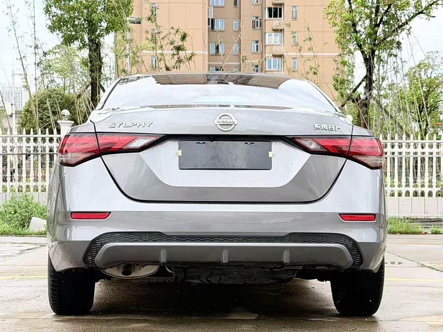 Nissan Sylphy 2022 — фото 17