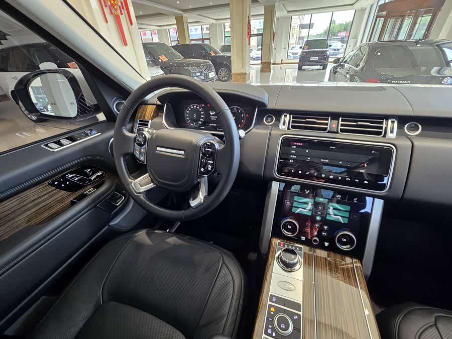 Land Rover Range Rover 2018 — фото 17