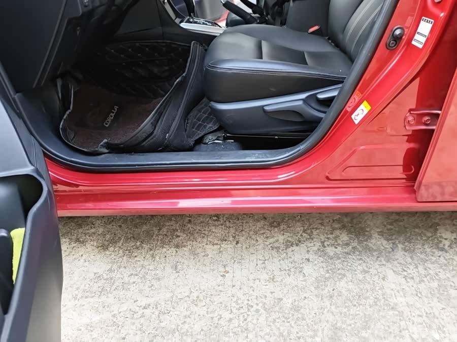 Toyota Corolla 2018 — фото 21